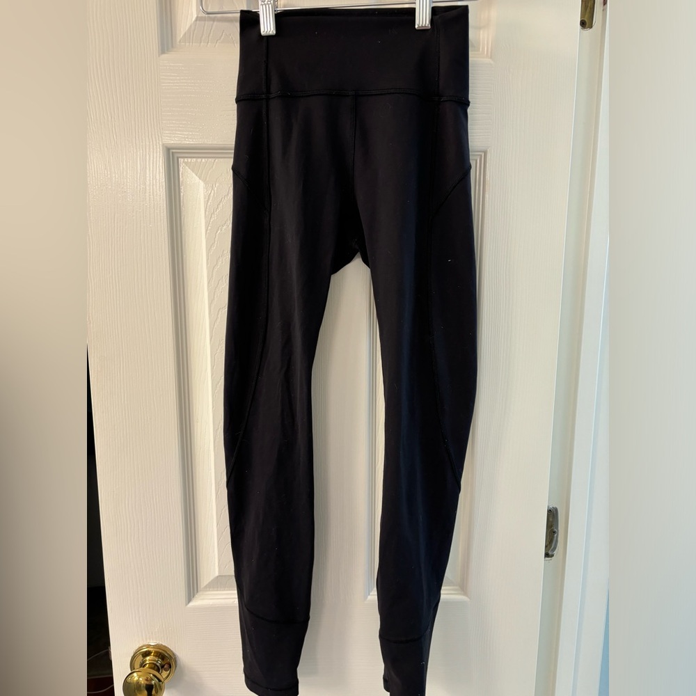 Lululemon Align leggings 25” mid rise black size 2